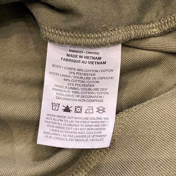 WOMEN’S NIKE TECH FLEECE - Picture 4 of 5